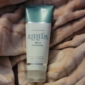 Bath & Body Works Apple No. 2 Moisturize Body Cream